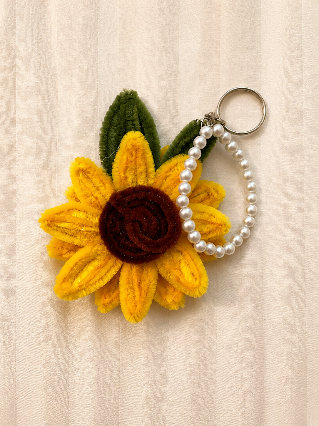 Sunshine Bloom Sunflower Keychain 🌻