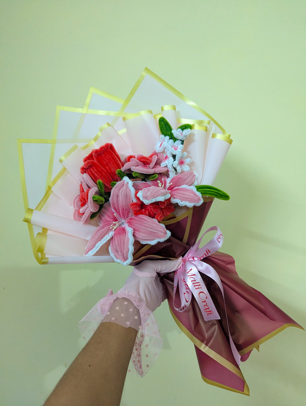 Rosy Bloom Bouquet 💖