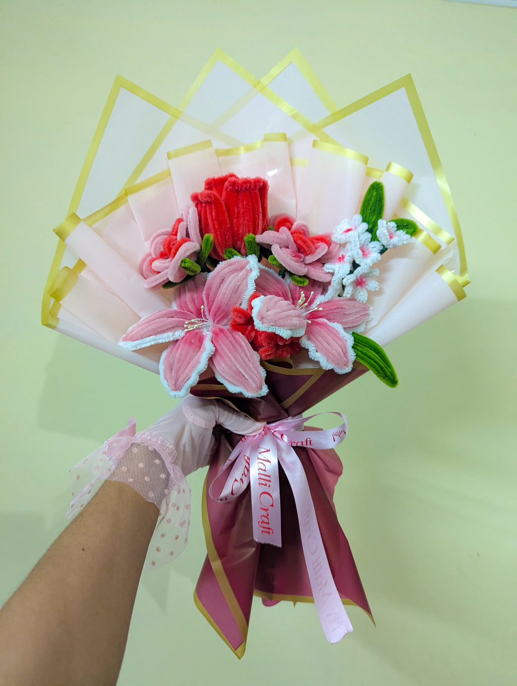 Rosy Bloom Bouquet 💖