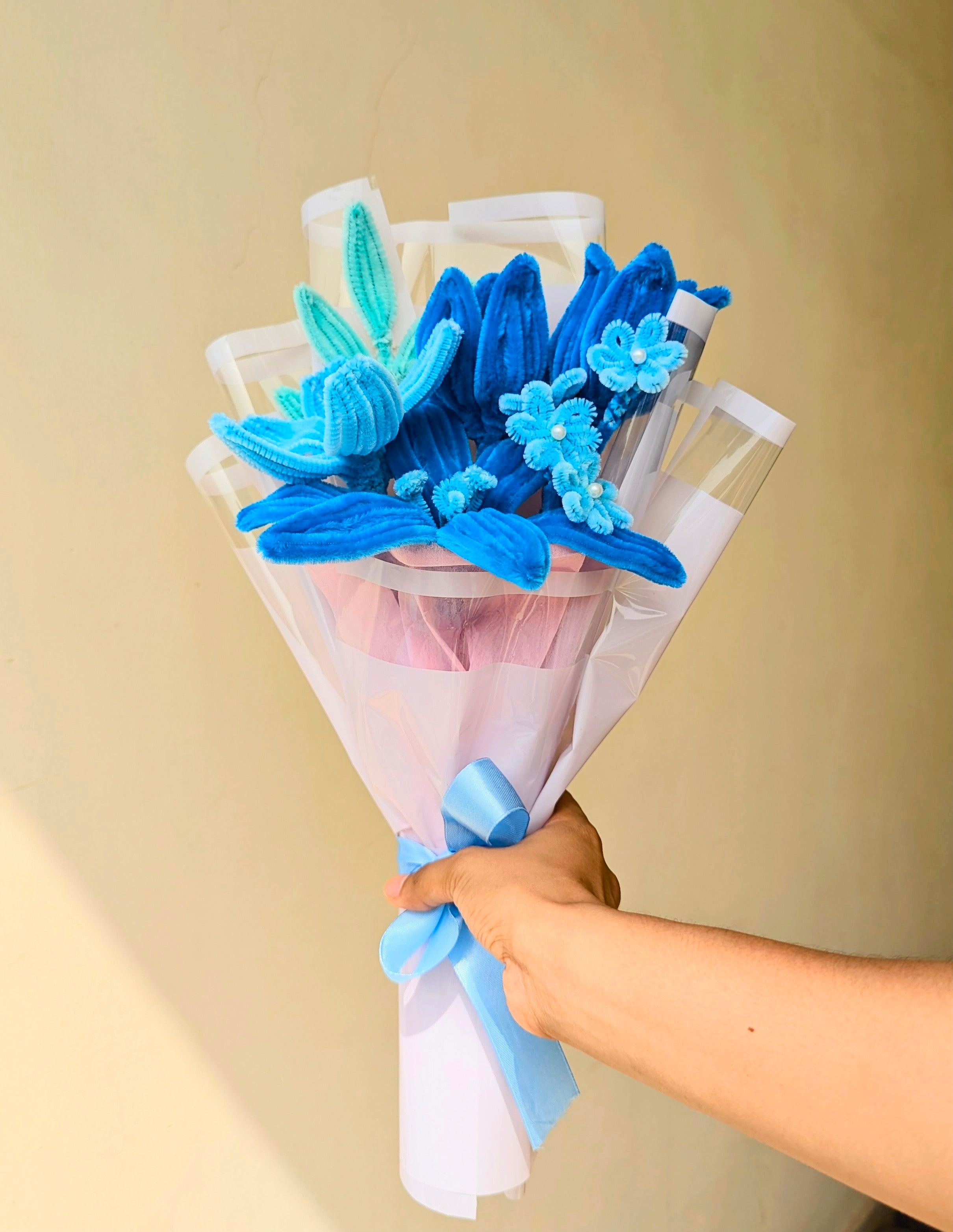 Sky Kiss Bouquet 💙