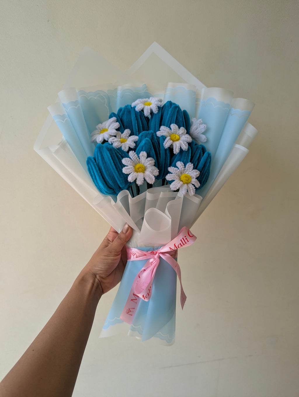 Ocean Tulip & Daisy Pipe Cleaner Bouquet