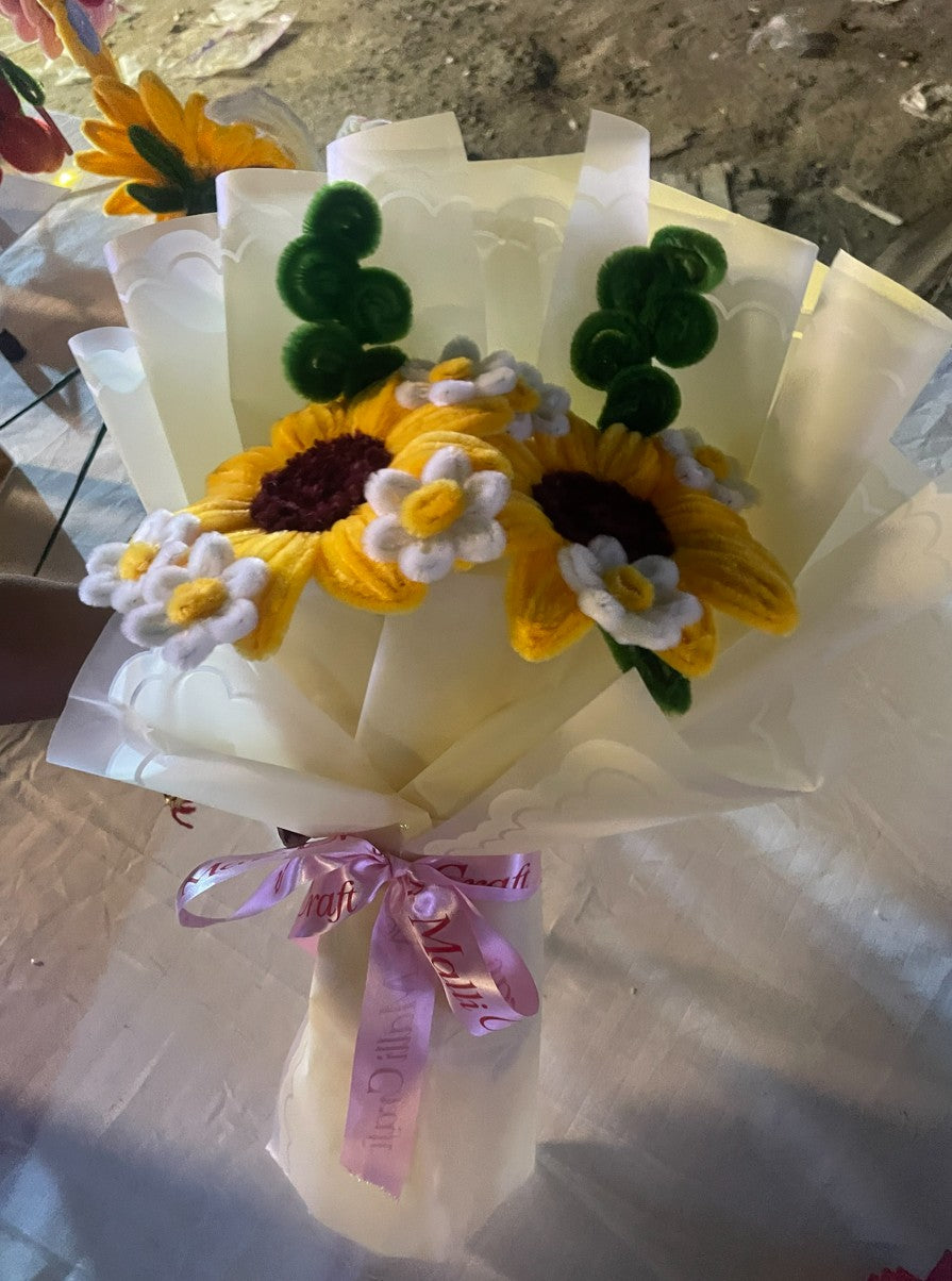 Sunshine Daisy Bouquet